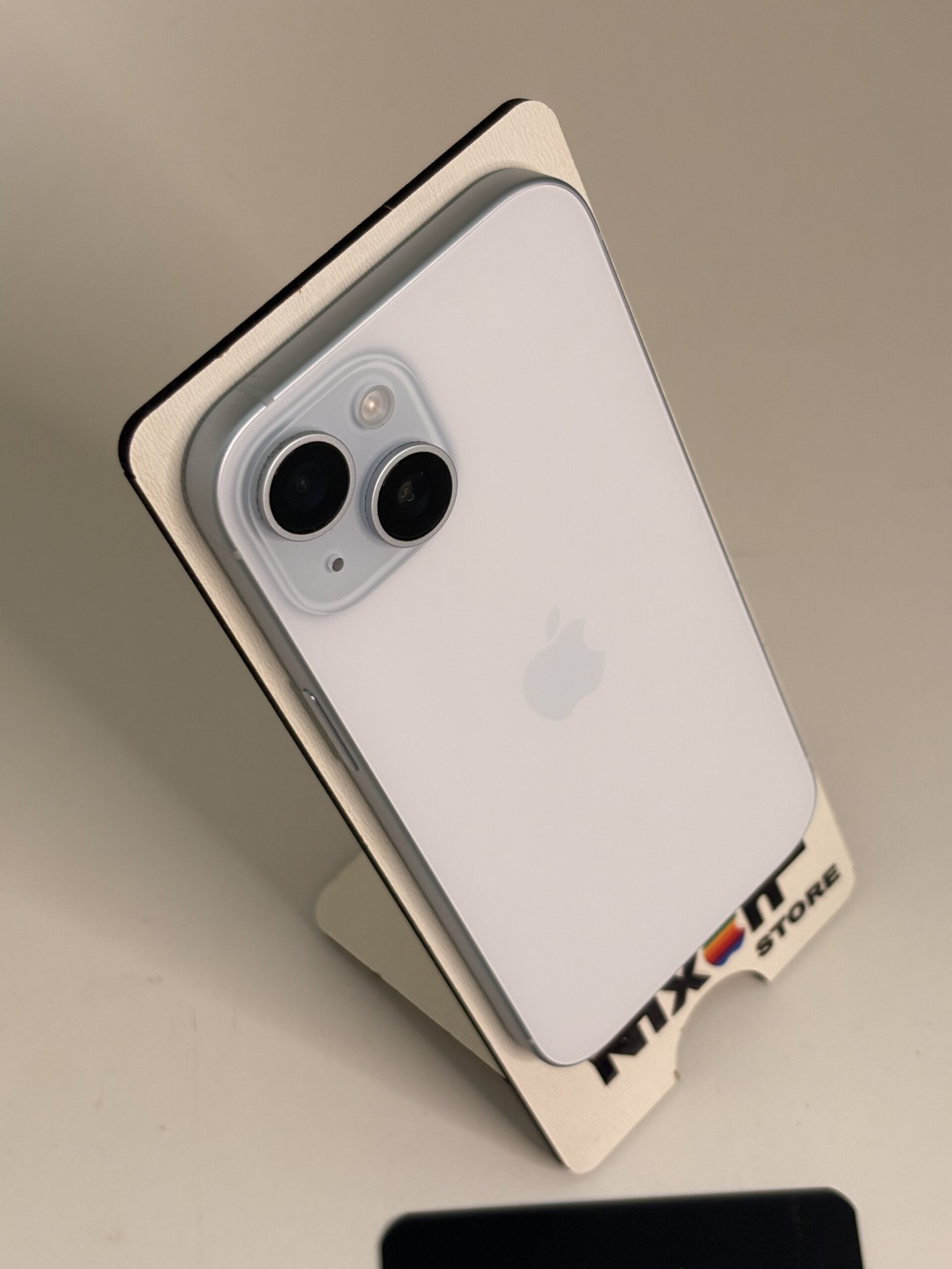 Iphone 15 Normal - 128 Gb (seminuevo) - Image 3