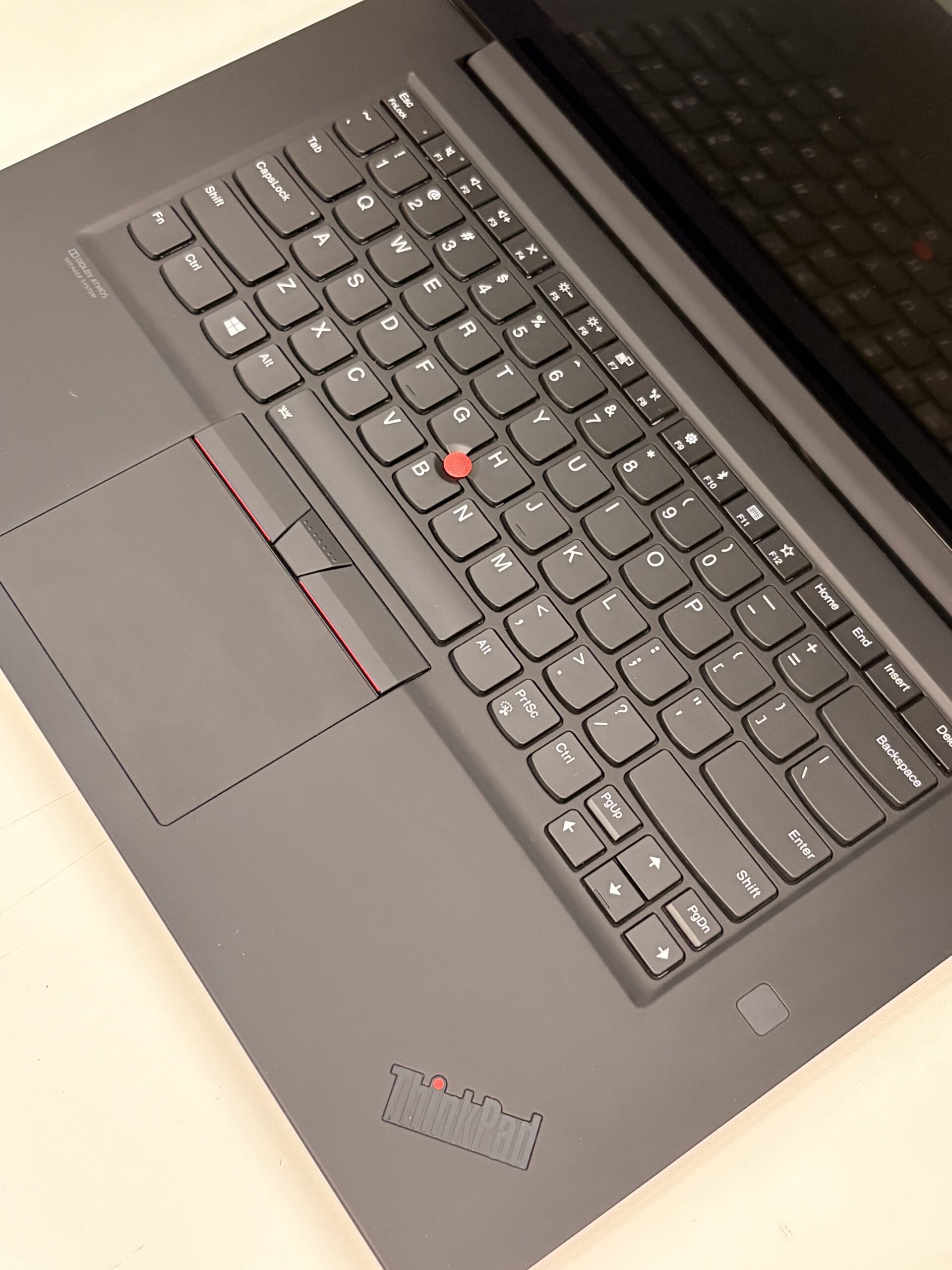 Lenovo ThinkPad P1 Gen 2 - Image 3