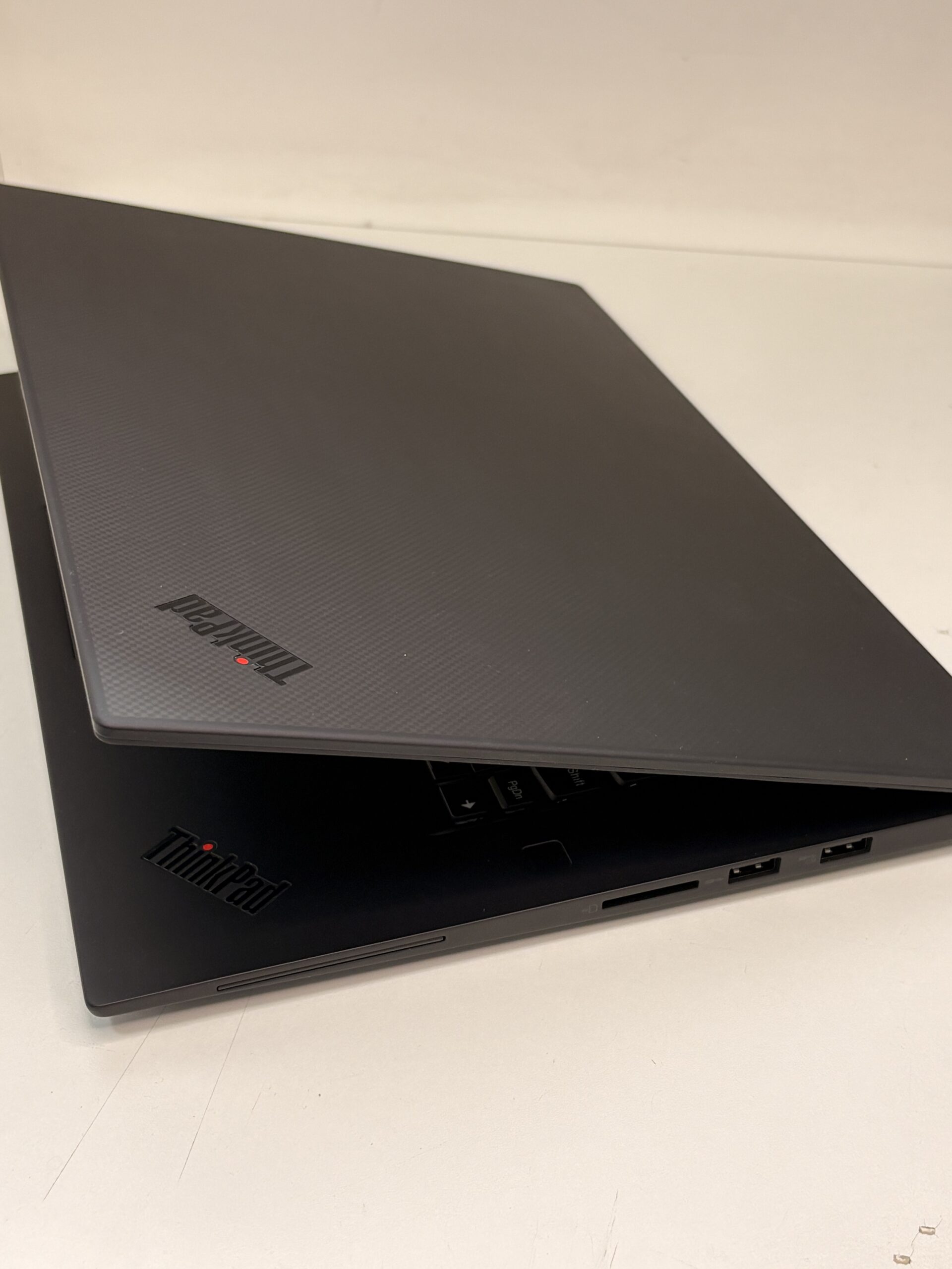 Lenovo ThinkPad P1 Gen 2 - Image 4